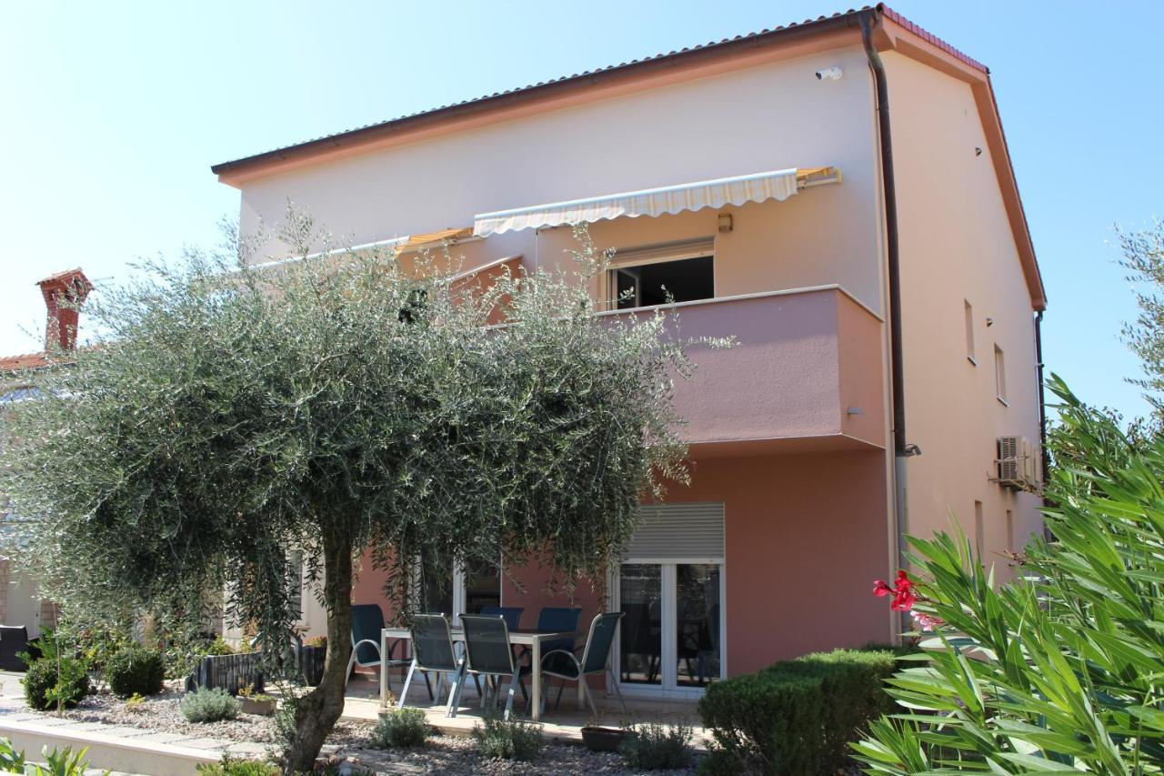 Filipovic Apartmani Medulin Luaran gambar